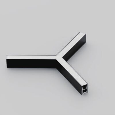 Luminaire linéaire modulaire durable avec résistance aux solutions salines, aux acides, aux alcalis et aux UV, ainsi qu'un design élégant et simple